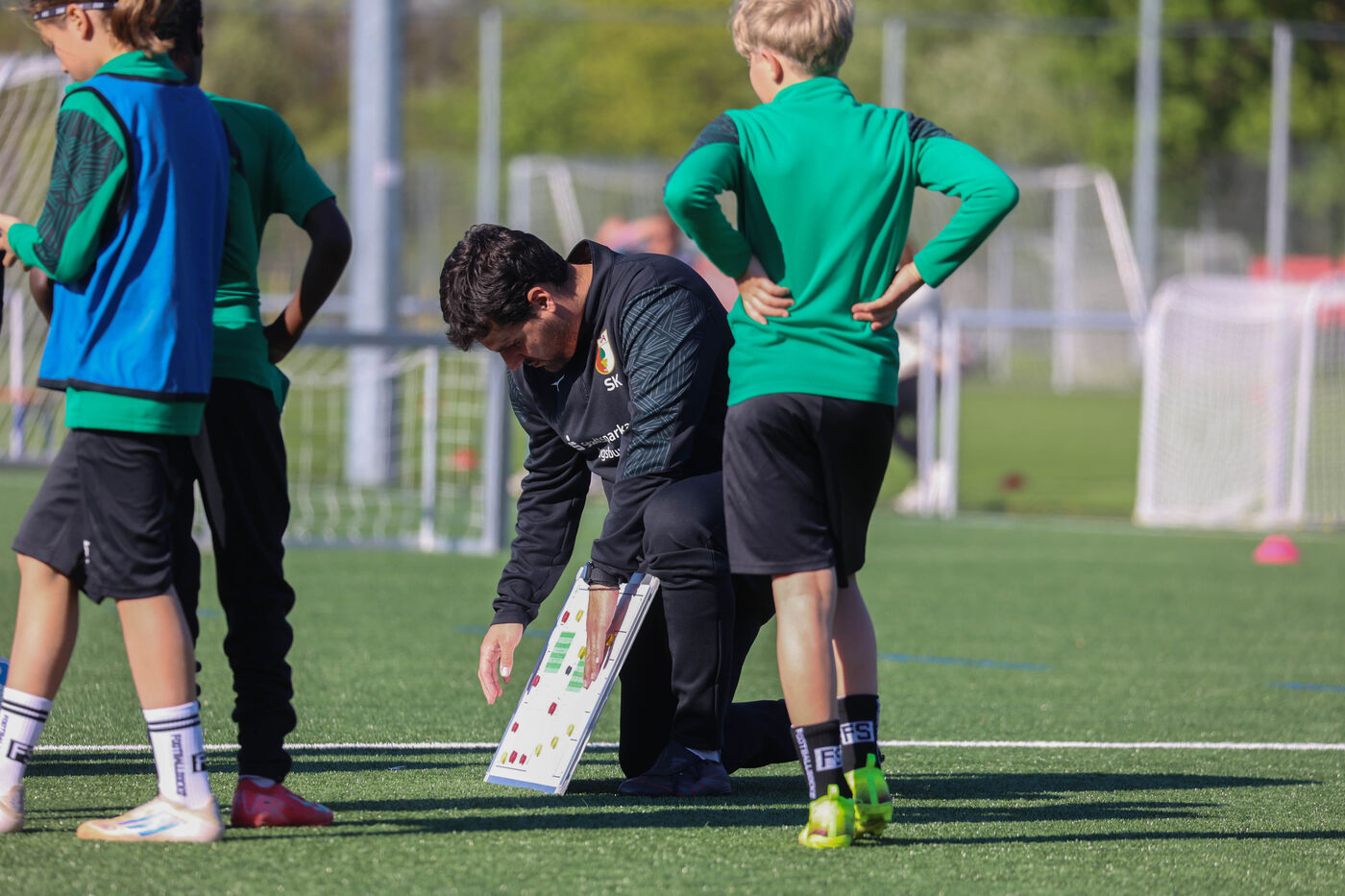 Bereichsleiter*in (m/w/d) für den Grundlagenbereich bij FC Augsburg
